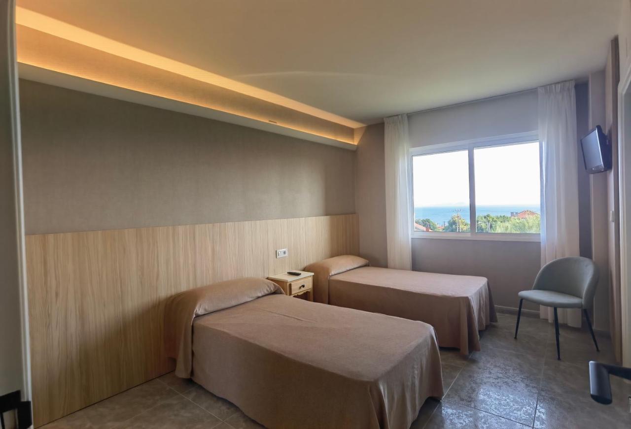 Pension Residencia Cecilia Aios Bagian luar foto