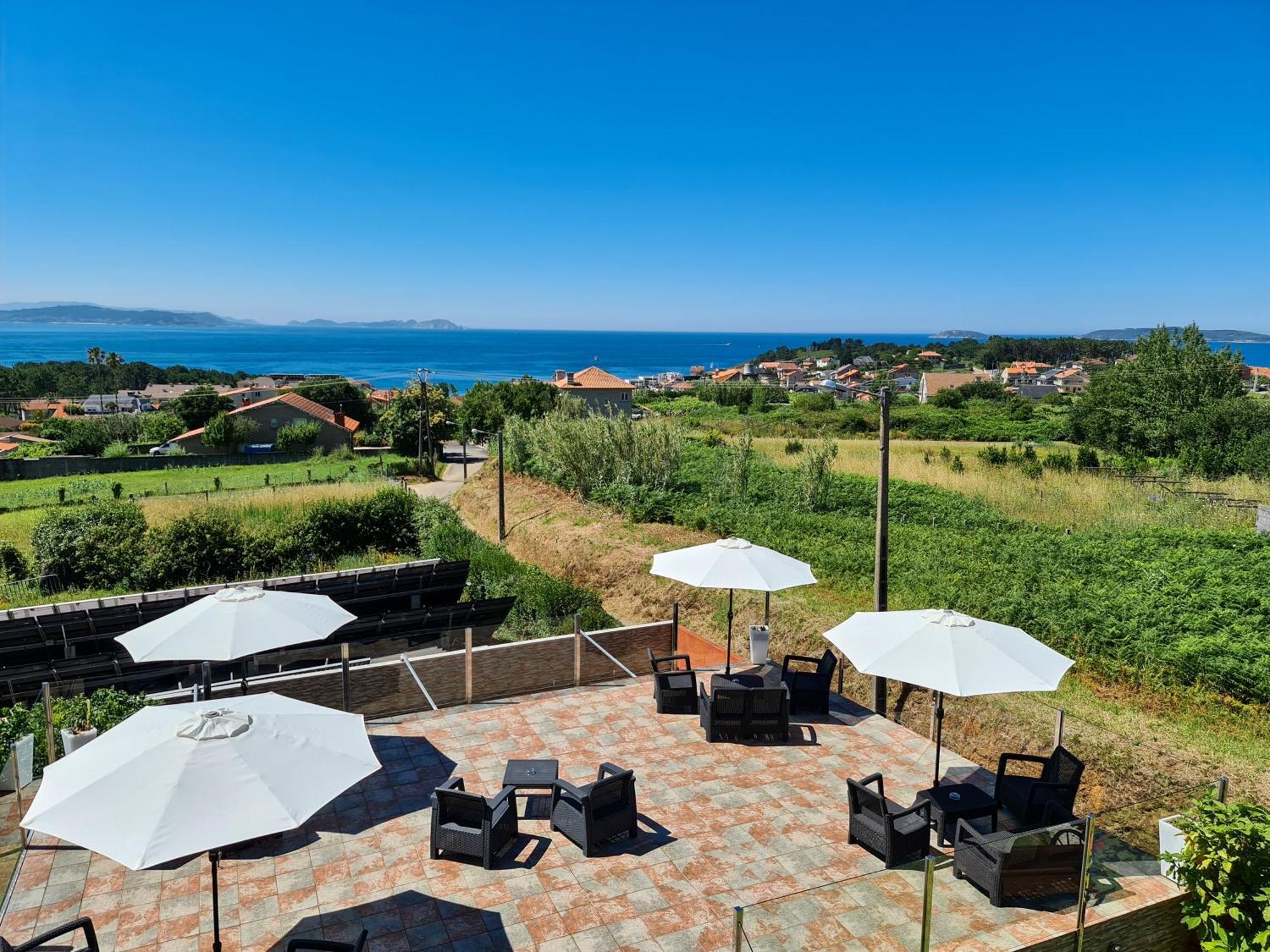 Pension Residencia Cecilia Aios Bagian luar foto