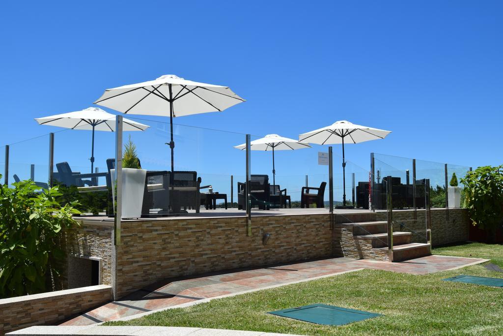 Pension Residencia Cecilia Aios Bagian luar foto